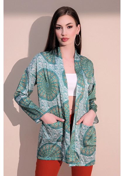 Kadın Yeşil Etnik Desen Yeni Moda Saten Çift Cepli Salaş Kimono Ceket - Tesettüre Uygun modelleri