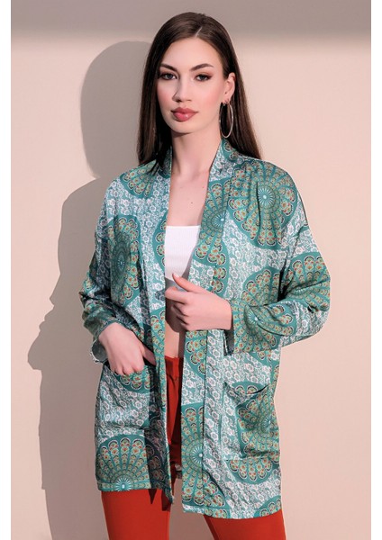Kadın Yeşil Etnik Desen Yeni Moda Saten Çift Cepli Salaş Kimono Ceket - Tesettüre Uygun fırsatları