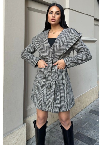 Vizon Balıksırtı Desenli, Kruvaze Yaka, Kapüşonlu, Kemerli Uzun Kaşe Kaban (Astarsız) modelleri