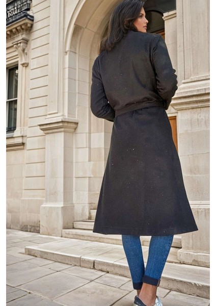 Siyah Şal Yaka, Cepli, Kuşak Detaylı, Astarsız, Uzun Kaban fiyatları