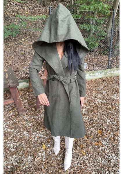 Haki Kruvaze Yaka, Kapüşonlu, Çift Cepli, Beli Kemerli, Uzun Kaşe Kaban (Astarsız) indirimleri