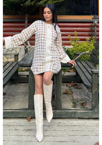 Vizon Kare Desenli Şanel Kumaş, Geniş Manşet Detaylı, Salaş Midi Elbise modelleri