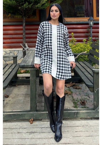 Siyah Kare Desenli Şanel Kumaş, Geniş Manşet Detaylı, Salaş Midi Elbise fiyatları