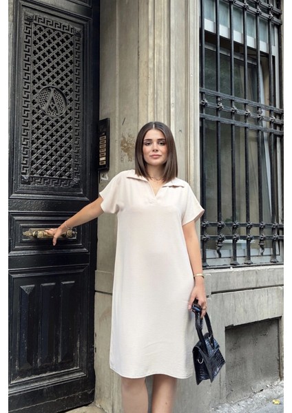 Bej Kısa Kol, Polo Yaka, Dokulu Kumaş, Basic Kalıp/kesim, Aerobin Rahat Midi Elbise fiyatları