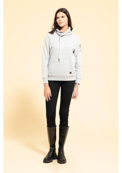Yaka Kordon Detaylı Kanguru Cep Gri Sweatshirt