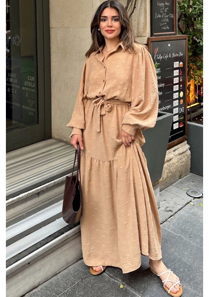 Kadın Camel Dokulu Kumaş, Beli Kuşaklı, Balon Kol, A Kesim, Vintage Maksi Elbise - Tesettüre Uygun modelleri
