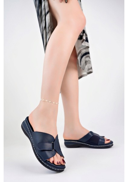Kadın Lacivert Deri Kemik Çıkıntısı Terlik fırsatları