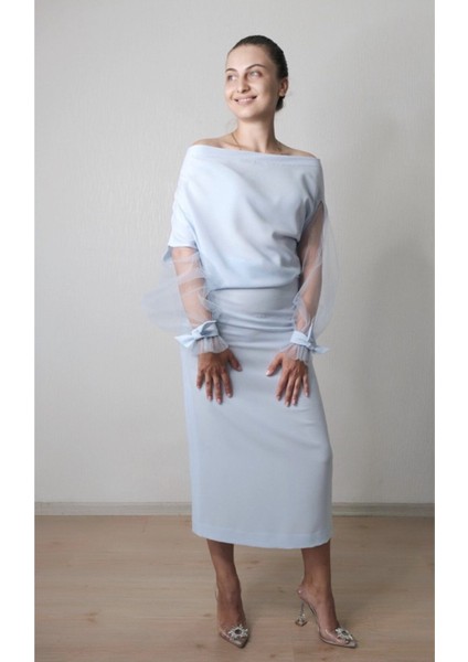 Tül Kollu Asimetrik Yaka Krep Elbise