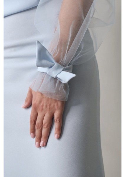 Tül Kollu Asimetrik Yaka Krep Elbise indirimleri