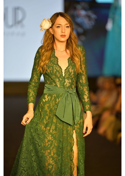 Zümrüt Dantel Elbise fiyatları