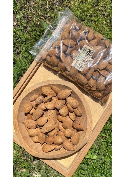 Acı Badem (Çiğ) (Kabuklu) 500 gr