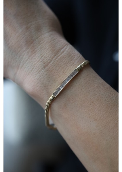 14 Ayar Altın Baget Taş Detaylı Jesica Bileklik modelleri