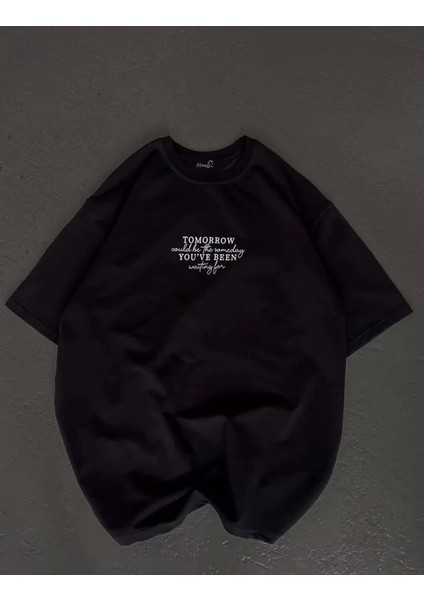 Bisiklet Yaka Baskılı Oversize Thirt Iyah