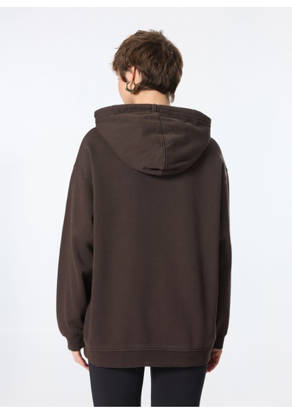 Yuvarlak Yaka Baskılı Kahve Kadın SweatShirt 101685-A21P M28 indirimleri