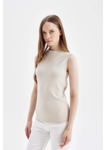 Bisiklet Yaka Basic Düz Kolsuz Tişört D4039AXNS