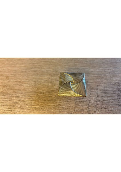 Gold Düğme Kulp