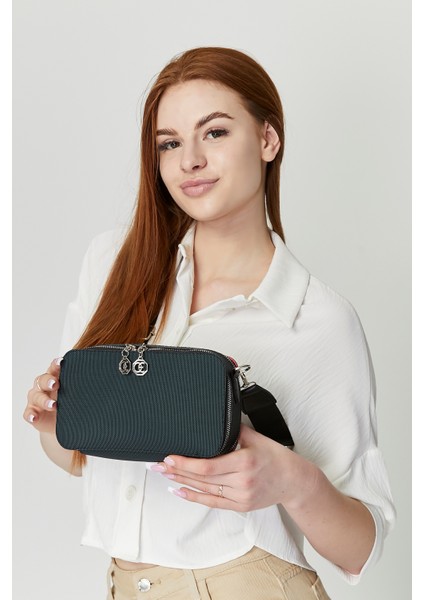 Kadın Üç Bölmeli Ayarlanabilir Çarpraz Kolon Askılı Omuz Çantası