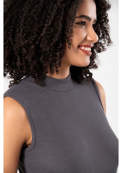 Erdem Weweus Antrasit Viskon Kaşkorse Balıkçı Yaka T-Shirt fırsatları