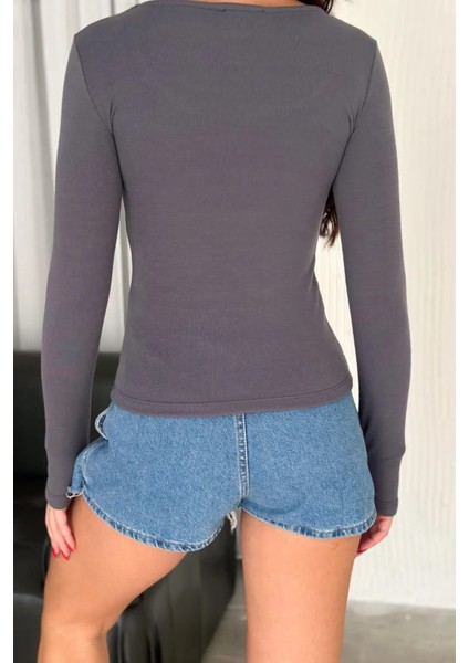 Kadın Kare Yaka Parmak Geçme Detaylı Oyso Modal Kumas Bluz fırsatları