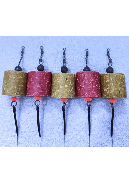 5 Adet Küspe'li Karışık RENKLI 14 mm Pop Up'lı Sazan Rig Takımları