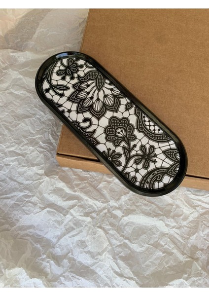 Dantelli Dekoratif Tepsi Oval Sunumluk Mumluk Altlık Tezgah Üstü Tepsi 24 x 9,5 cm