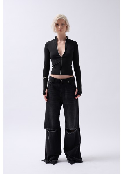 Fermuar Detaylı Siyah Bluz