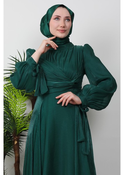 Zambak Ipek Abiye Zümrüt indirimleri