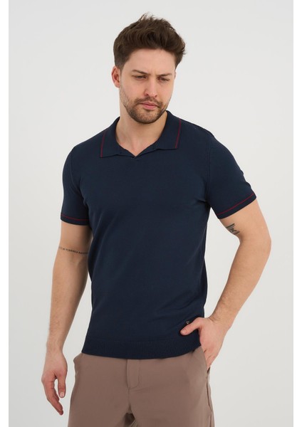 Resort Yaka Triko T-Shirt fırsatları