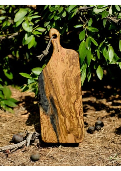 Büyük Boy Edremit Zeytin Ağacı Doğal Tek Parça Eksiz Saplı Kesme Sunum Tahtası 46 x 17 cm