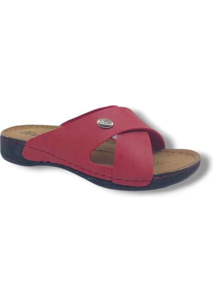 125 Kadın Kırmızı Günlük Kullanım Terlik fiyatları