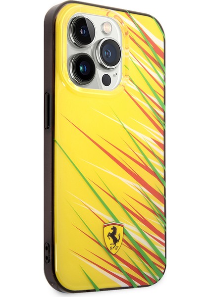 iPhone 14 Pro Max Kılıf Ferrari Orjinal Lisanslı Baskı Logolu Çimen Desenli Kapak Sarı modelleri