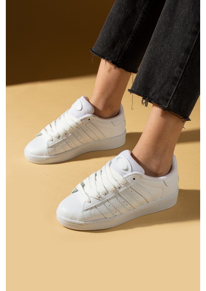 Kalın Bağcıklı Şerit Detaylı Rahat Taban Kadın Sneakers 001-3458-25