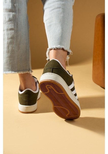 Kalın Bağcıklı Şerit Detaylı Rahat Taban Kadın Sneakers 001-3458-25BEYAZ modelleri