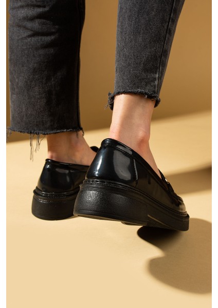 Yüksek Taban Toka Detaylı Kadın Loafer 43-1803-25RUGAN modelleri