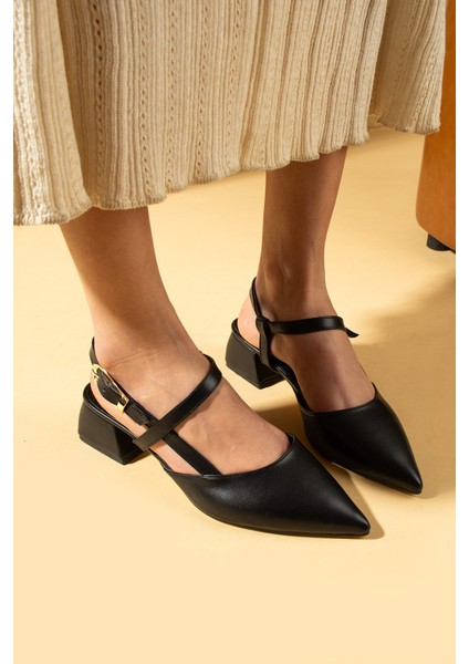 Sivri Burun Tek Bant Tokalı Kadın Topuklu Ayakkabı 71-431-25 fiyatları