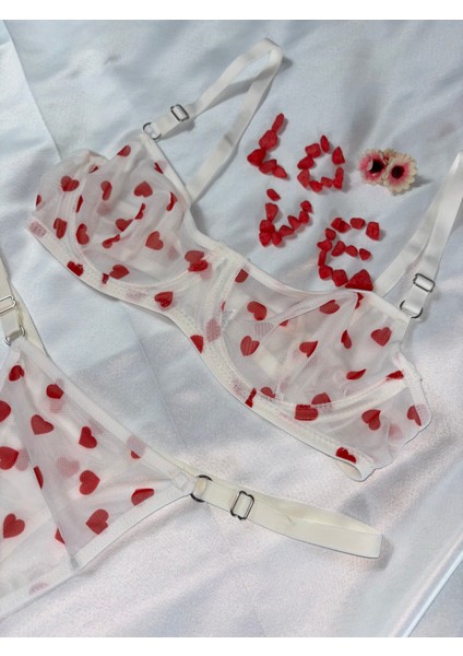 Sevgililer Gününe Özel Kırmızı Bralet Tangalı 2’li Set Kalp Detaylı Sütyen Takımı
