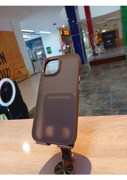 iPhone 15 Uyumlu Şık ve Sade Hux Kılıf Darbe Korumalı Kapak