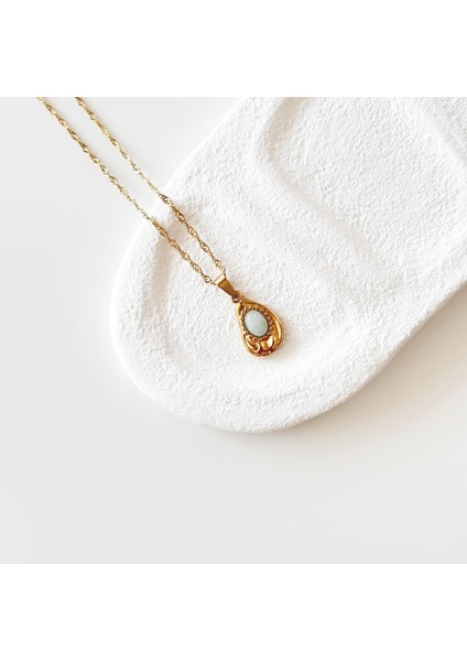 Sardonyx Gold Çelik Kolye