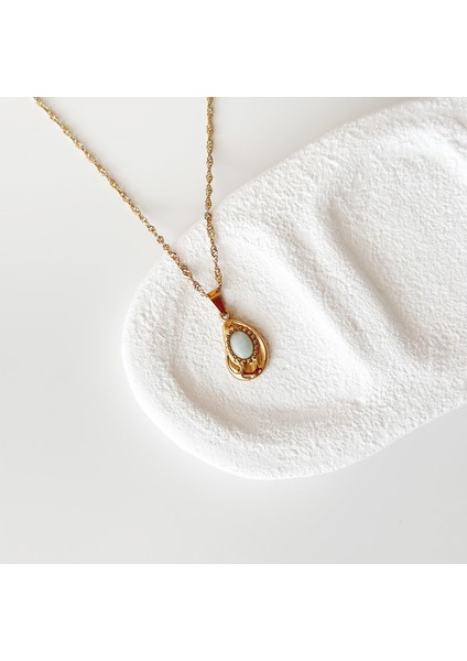 Sardonyx Gold Çelik Kolye