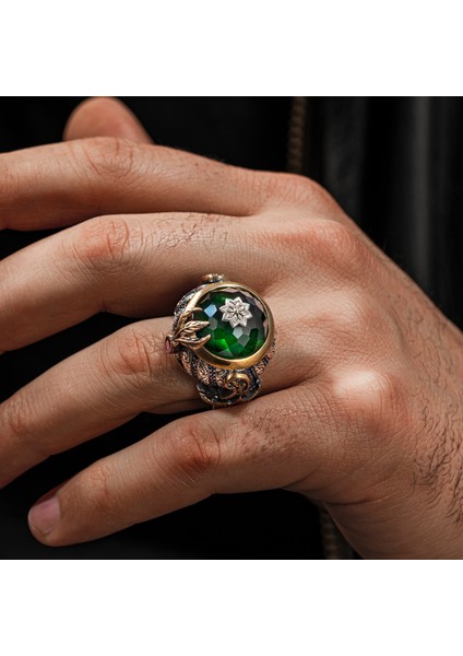 Islam Usta Saltanat Model 925 Ayar Gümüş Yeşil Zirkon Taşlı Kılıç Motifli Erkek Yüzük modelleri