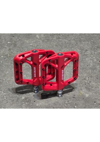 Gineyea M996 Rulmanlı Hightec Çivili Trial Bmx Pedal Kırmızı