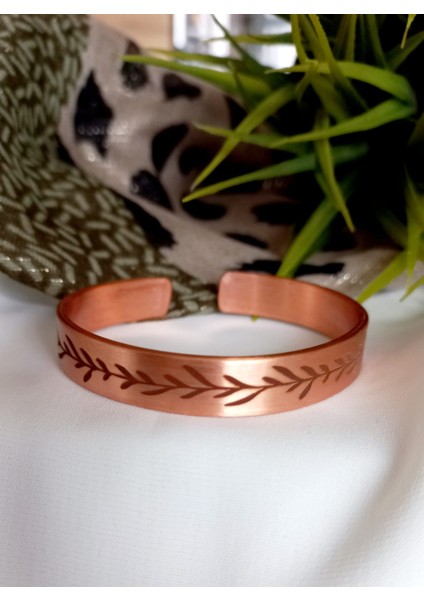 Bakır Yaprak Desenli Bileklik