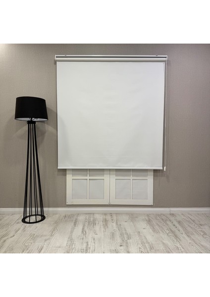 %100 Işık Geçirmez Blackout Stor Perde Beyaz