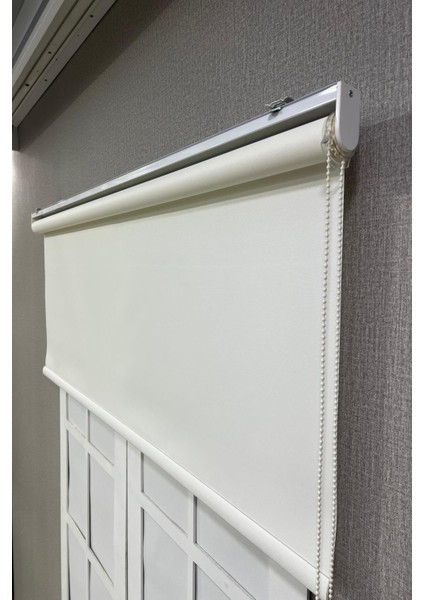 Donatti Güneşlik Düz Stor Perde Ithal Mat Polyester Beyaz modelleri