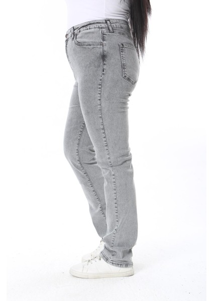 Kadın Büyük Beden Gri Yıkama Efektli 5 Cepli Likralı Kot Pantolon 65N38393 indirimleri