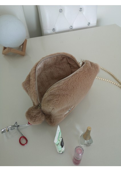 Karamel Peluş Makyaj Çantası - Büyük Boy