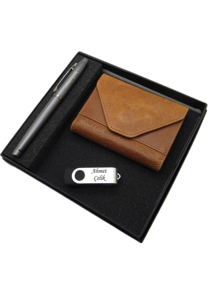 D336 İsme Özel Set - Deri Kartlık + 32GB. USB Bellek + Kalem Seti | İsme Özel Hediyelik Set