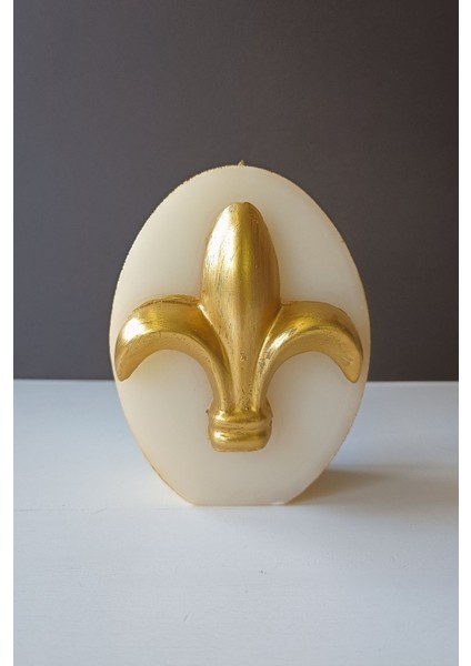 Zambak Kabartmalı Oval Mum 16 x 12 x 7 cm cm 734 gr Beyaz