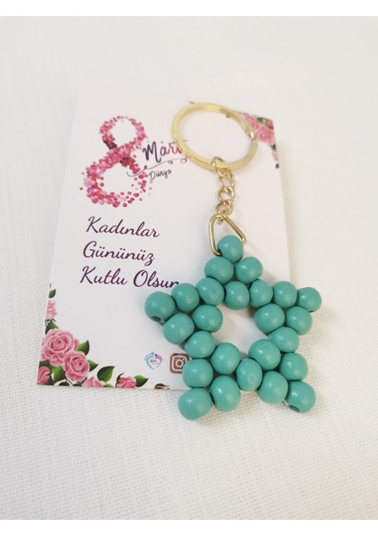 8 Mart Dünya Kadınlar Günü Hediyesi Ahşap Yıldız Anahtarlık Çanta Süsü