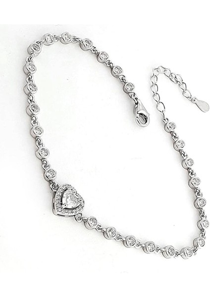 Pırlanta Parlaklığında Zirkon Taşlı 925AYAR Gümüş Kalp Detaylı Su Yolu Aşk Bilekligi